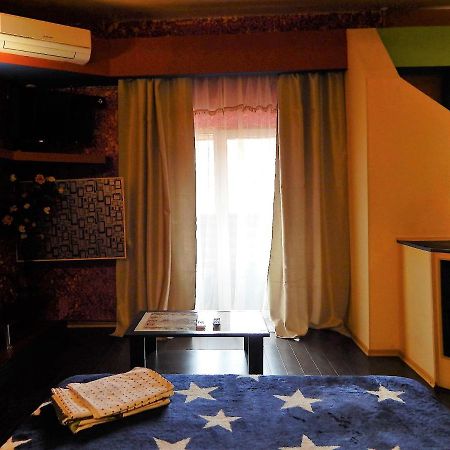One-Bedroom Apartment On Gagarina Kharkiv Exterior photo